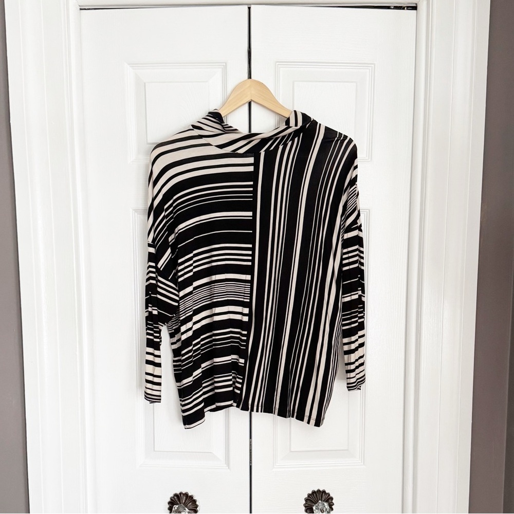 Chico’s loose mockneck top